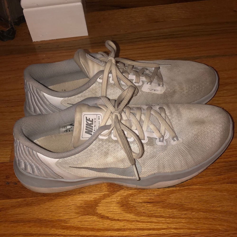 Nike Trainers Tennis Shoes